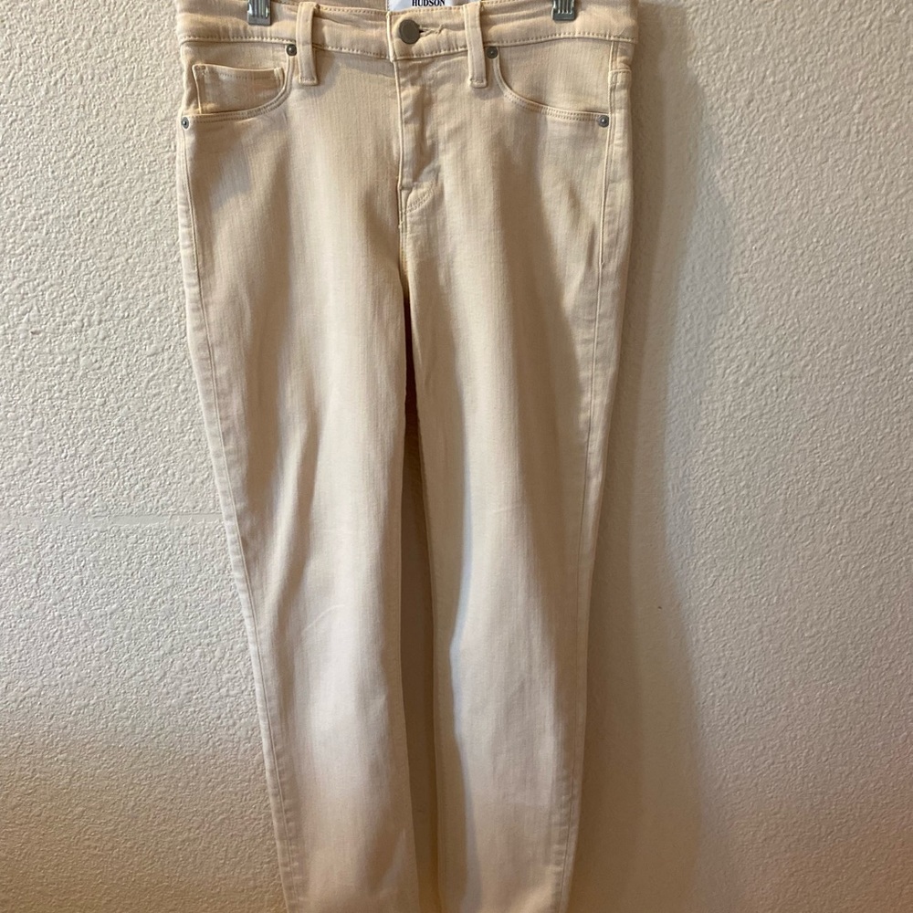 Brand New Hudson Cream Jeans Never Worn, Size 27
